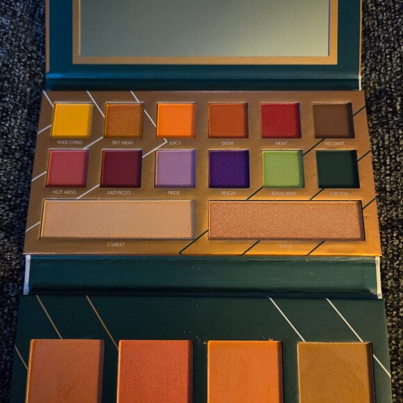 BH Cosmetics Run Wild by Tina Yong Eyeshadow Palette - Picture 3 of 3